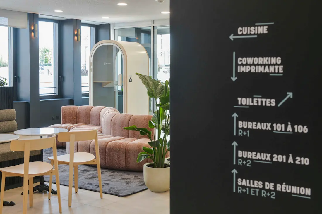 Signalétique pour les bureaux Imagine Office, réalisée par Atelier Gambetta