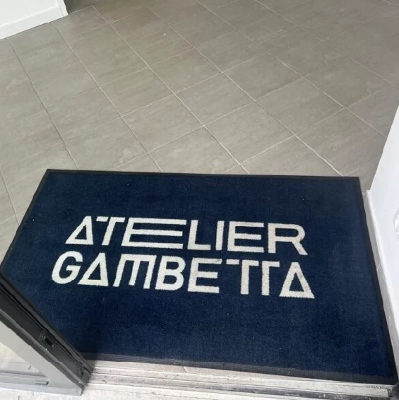 Tapis de sol personnalisé Atelier Gambetta