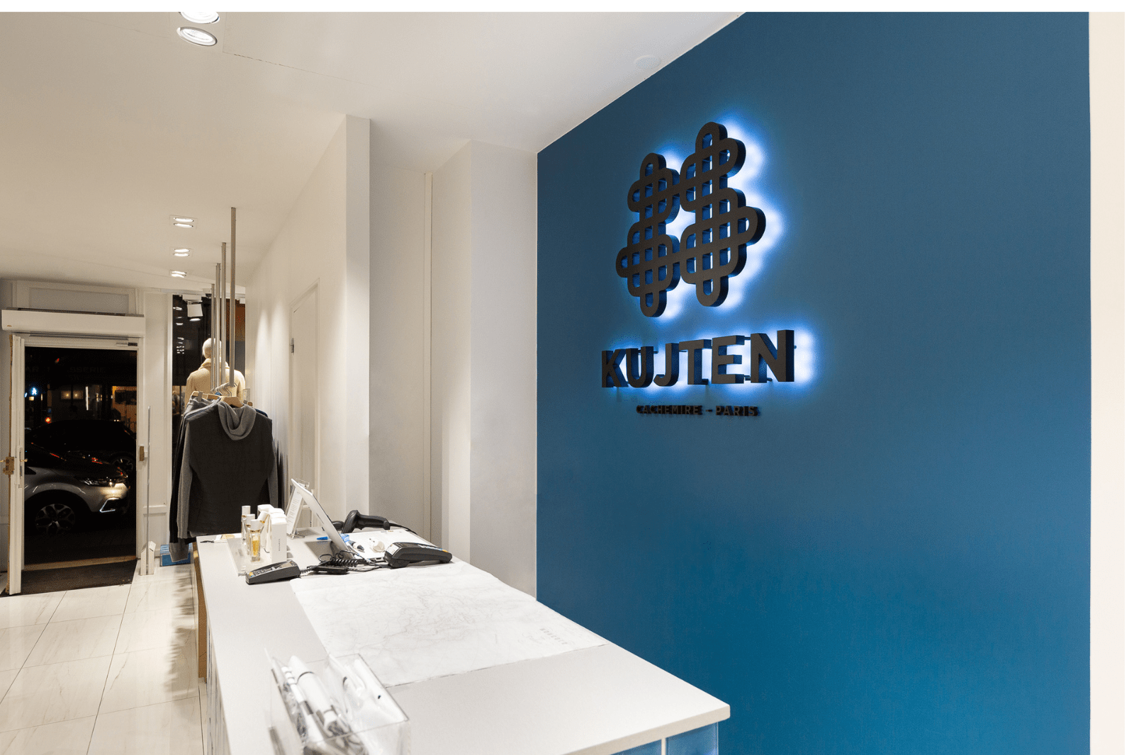 Logo lumineux pour Kujten, réalisé par Atelier Gambetta