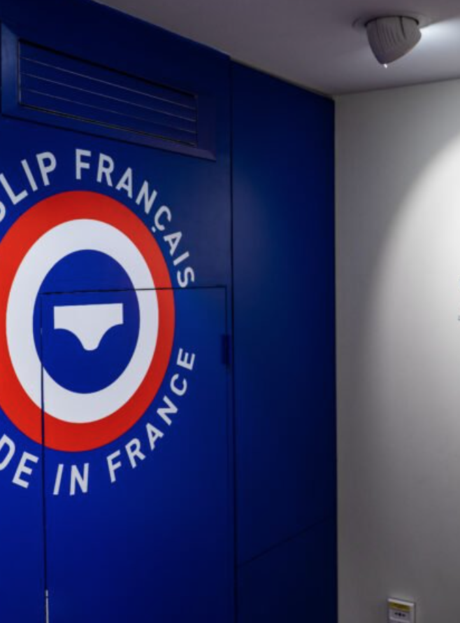 Signalétique pour Le slip francais, réalisée par Atelier Gambetta